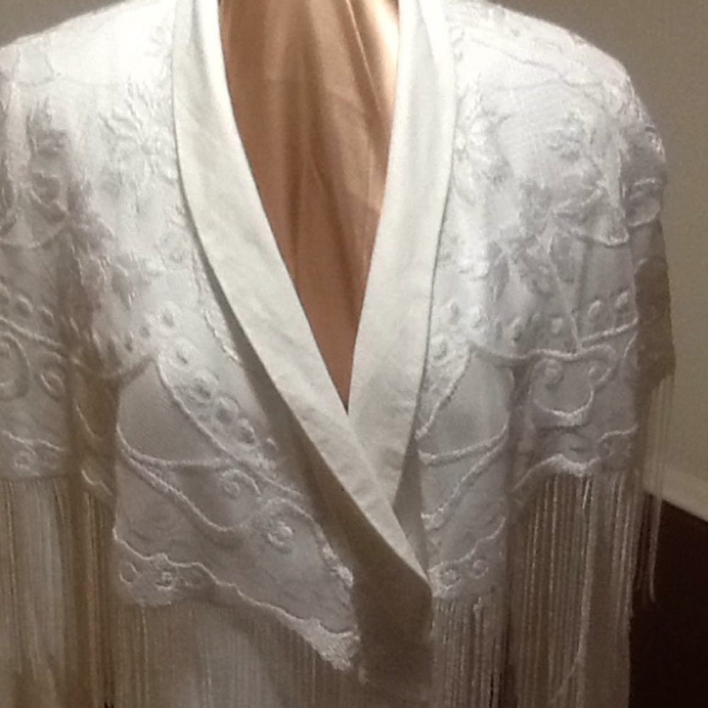 Suit - Picture 2 of 3